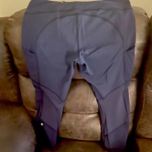 Lululemon sz 12 capri length